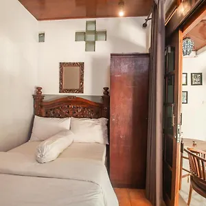 pondok-taksu-bali.ubudhotelsnow.com/