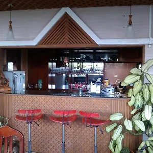 kaung-lay-inn.yangonhotels.org/